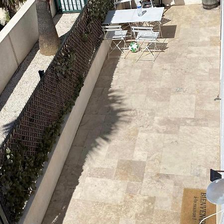 Appartement Neuf, 2 Chambres, Terrasse Plein Sud A Сент-Максим Экстерьер фото